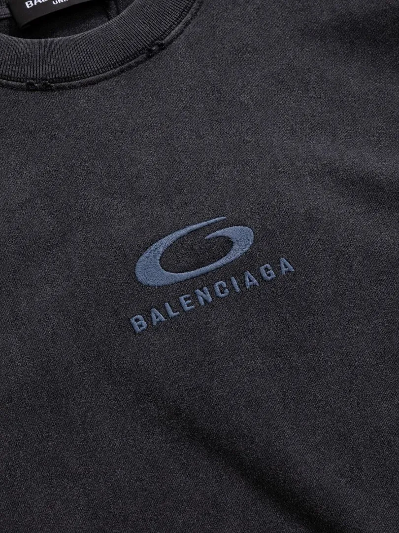 P100✨🔥 [balenciaga] 2026FW short-sleeved T-shirt Premium 26s double yarn 300g fabric, washed with Ma Liang distressed process Color: washed black, washed white, washed Khaki Size: S M L XL 2XL